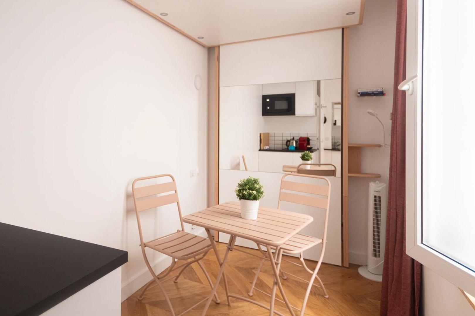 Super Central Mini Studio - 2 Pax, Murphy Bed Παρίσι Εξωτερικό φωτογραφία
