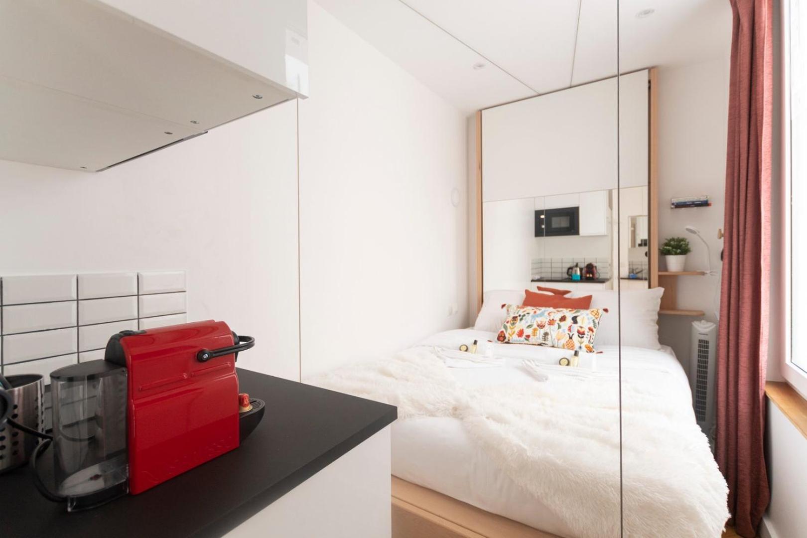 Super Central Mini Studio - 2 Pax, Murphy Bed Παρίσι Εξωτερικό φωτογραφία